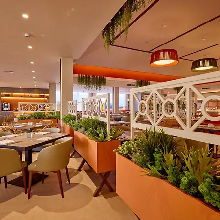 Zafiro Picafort Apartahotel