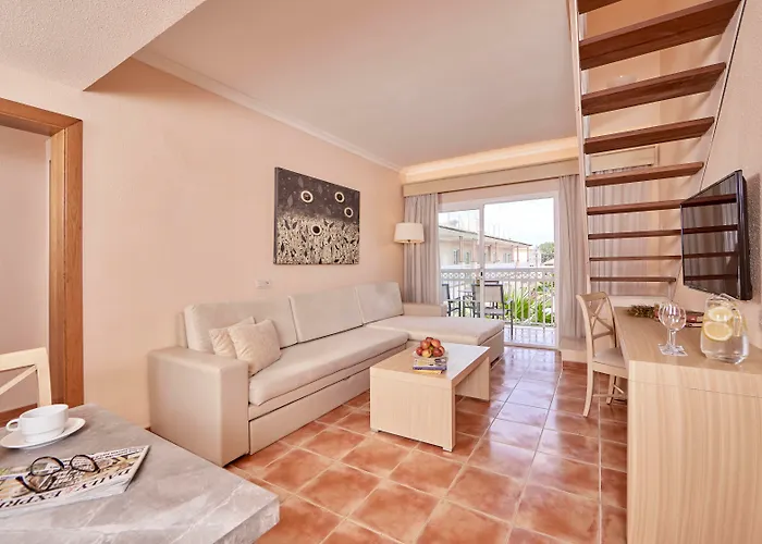 Zafiro Picafort Aparthotel