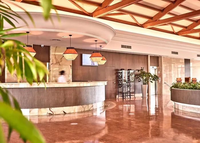 Zafiro Picafort Aparthotel 4*