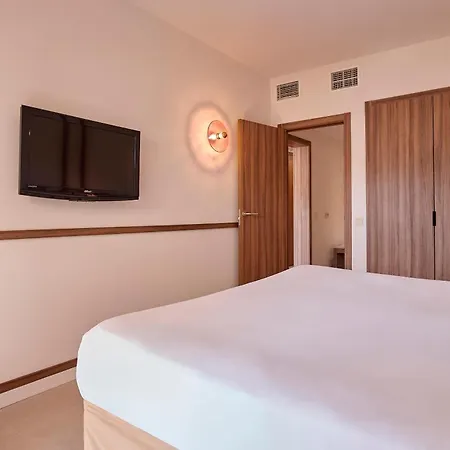 Apart-hotel Zafiro Picafort
