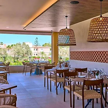 Apart-hotel Zafiro Picafort