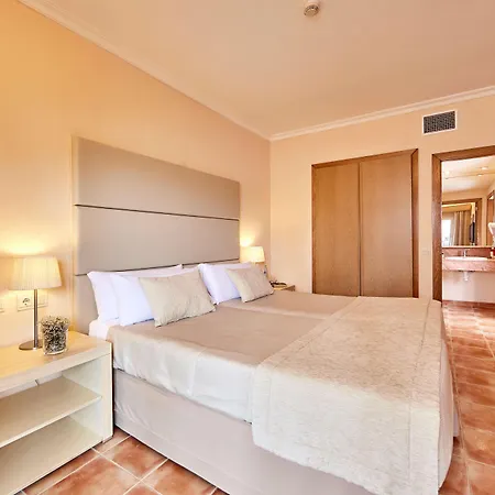 Apart-hotel Zafiro Picafort