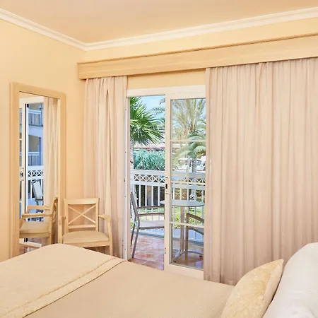 Apart-hotel Zafiro Picafort