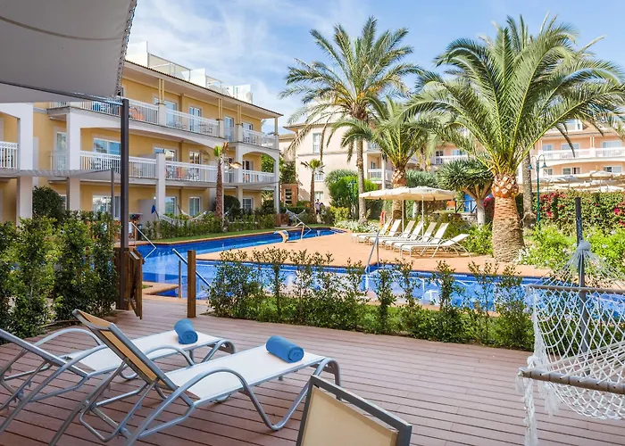 Apartmanhotel Zafiro Picafort 4*