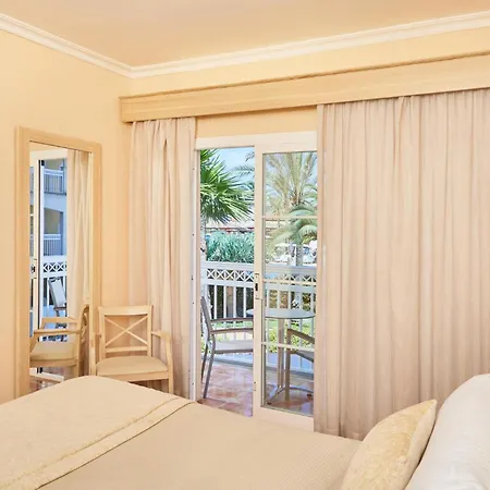 Zafiro Picafort Aparthotel 4*